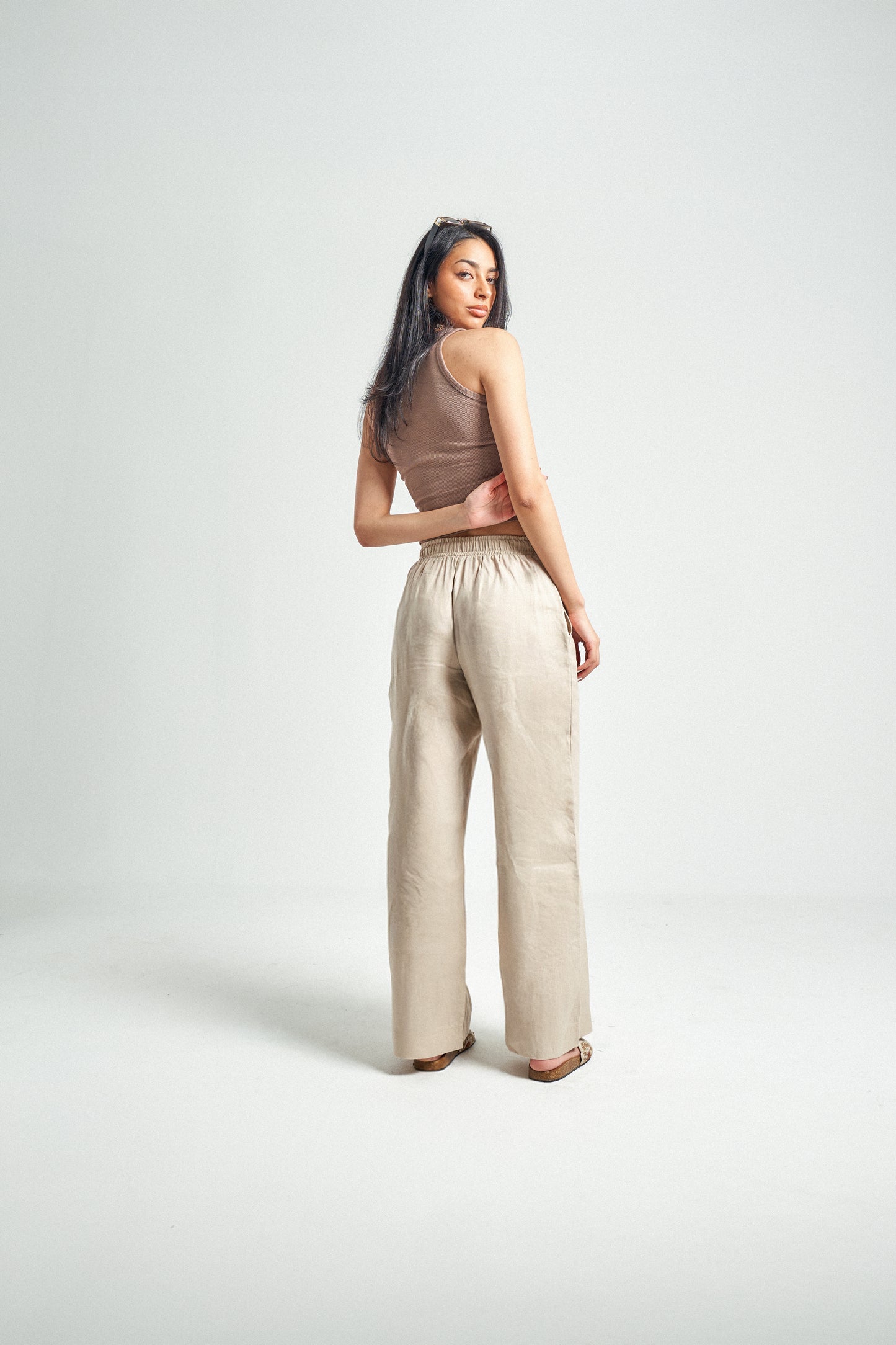 Pure linen pants in Beige